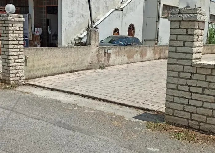 דירה The Middle Virós